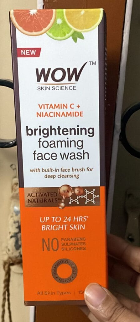 WOW Vitamin C and Niacinamide Face Wash Review