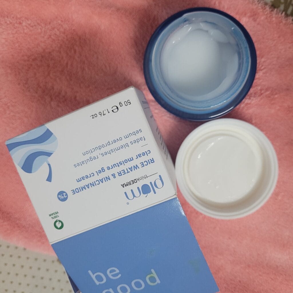  Plum 2% Niacinamide and Rice Water Moisturiser Usage