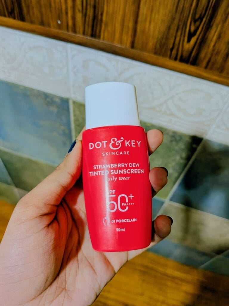 dot and key Dot & Key Sunscreen Strawberry Dew Tinted Sunscreen SPF 50