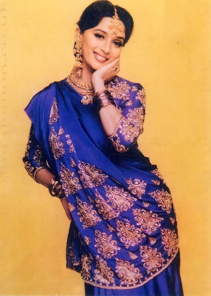 sarees bollywood style saree glamour grace and timeless influence Bollywood Style Saree – Glamour, Grace, and Timeless Influence