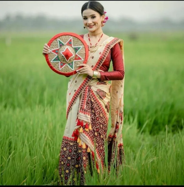 Assam Saree Styles (Mekhela Chador)