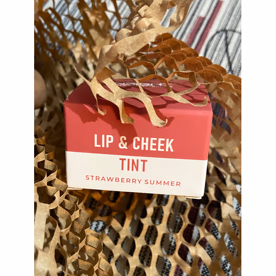 6 Reasons to Love Insight Lip & Cheek Tint Under ₹100