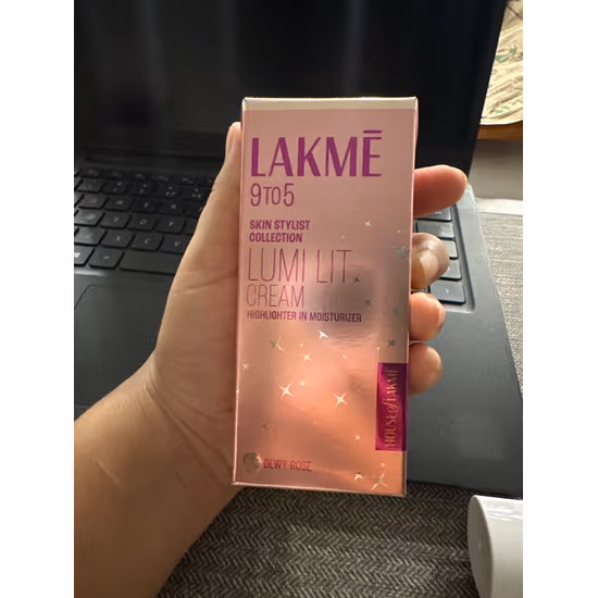 1753792601306 1a6bd06e 23e4 494e 9571 95c98a5576c1 1 Lakme Lumi Lit Cream: 3 Shades for Effortless Glow