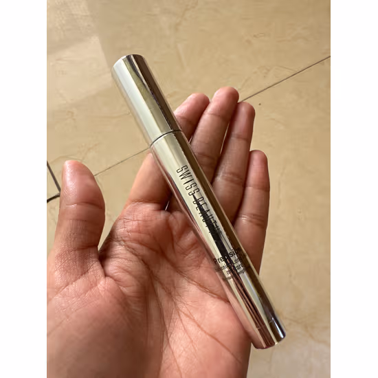 Who Is Swiss Beauty Mascara Best For?