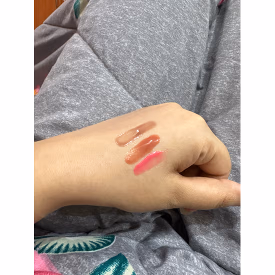 Hyphen Peptide Lipbalm Shades