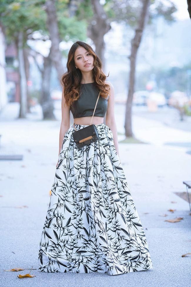 Styling Ideas for Crop Top and Skirt Outfits