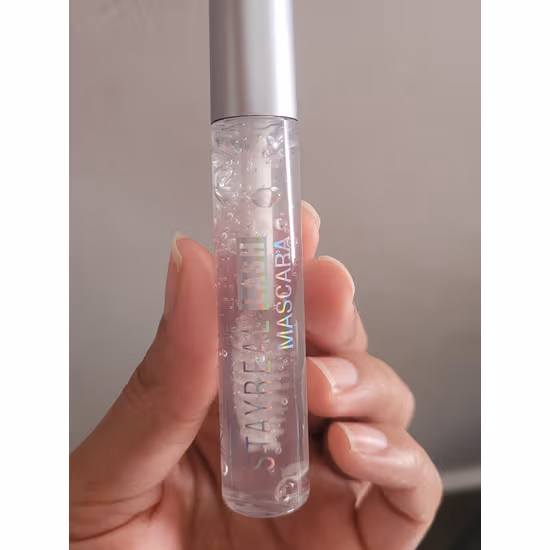How to best apply clear mascara for the best effects